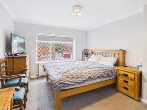Bedroom- click for photo gallery